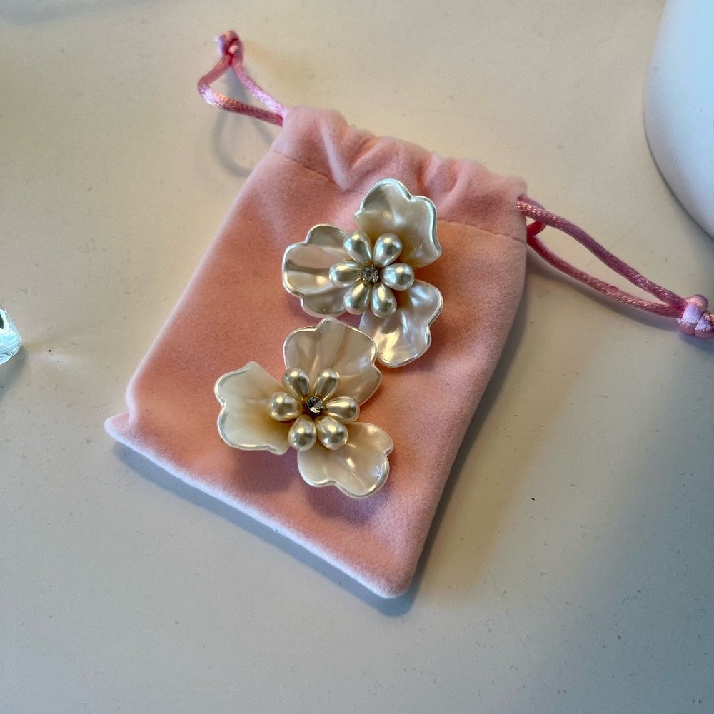 Made by Maddie Designs - White Floral Bridal Earrings